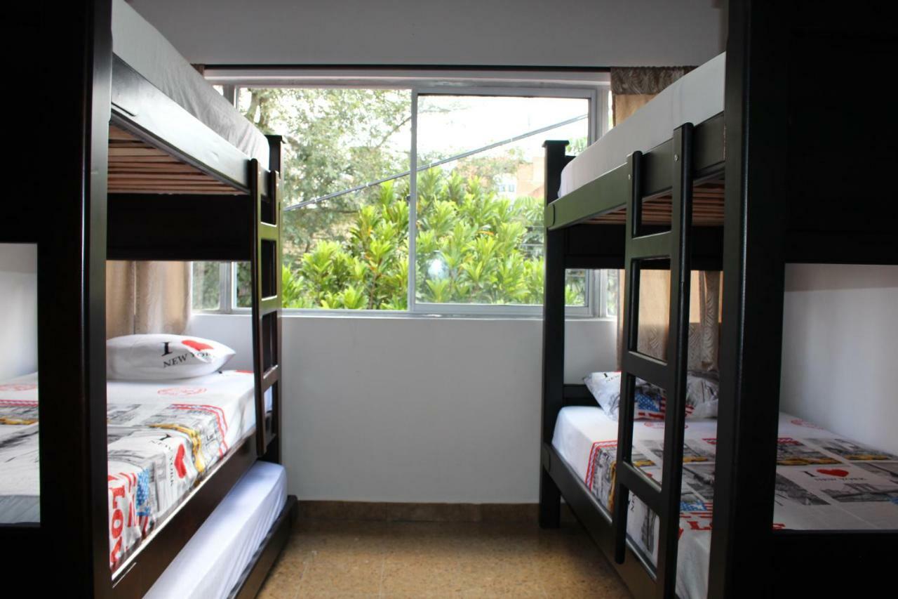 Apartamentos Excelente Ubicacion Medellin Exterior photo